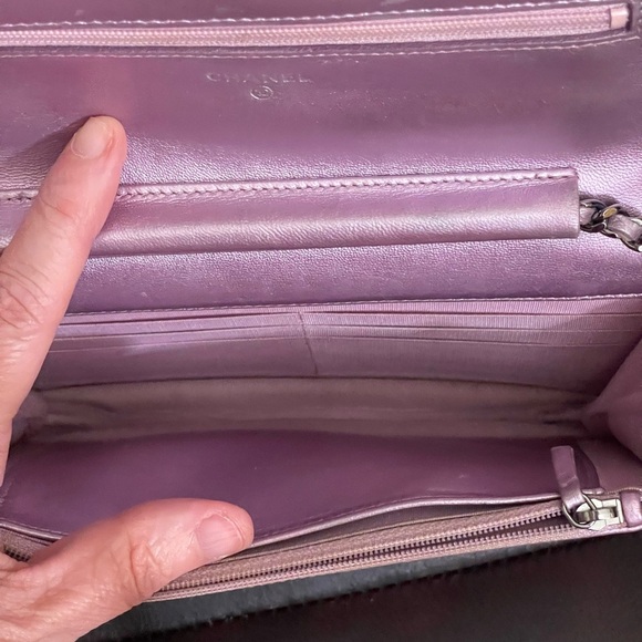 Chanel patent leather pink wallet on chain bag - Picture 7 of 11